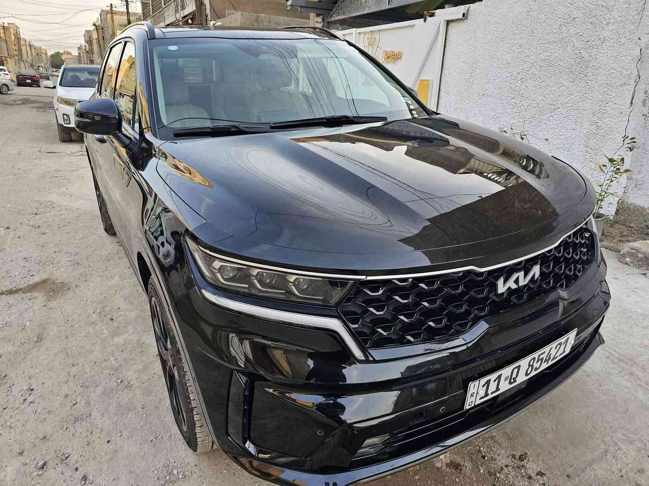 سورنتو موديل ٢٣ الفئة SX 
رقم بغداد
السعر ٢٣٠
***********
بدون صبغ تبديل البنيد وجاملغ نفس لون .
