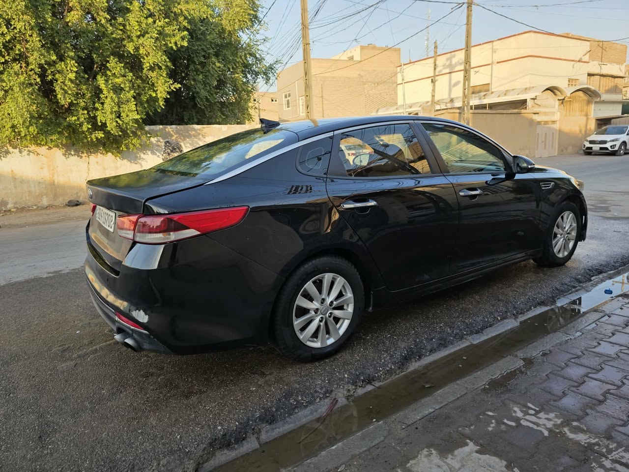 كيا اوبتما ٢٠١٦ وارد امريكي
مكينه ٢٤٠٠ 
رقم اربيل انكليزي 
ضررة جاملغ خلفي
بيه صبغ صفحة *********** السعر ٩٥
