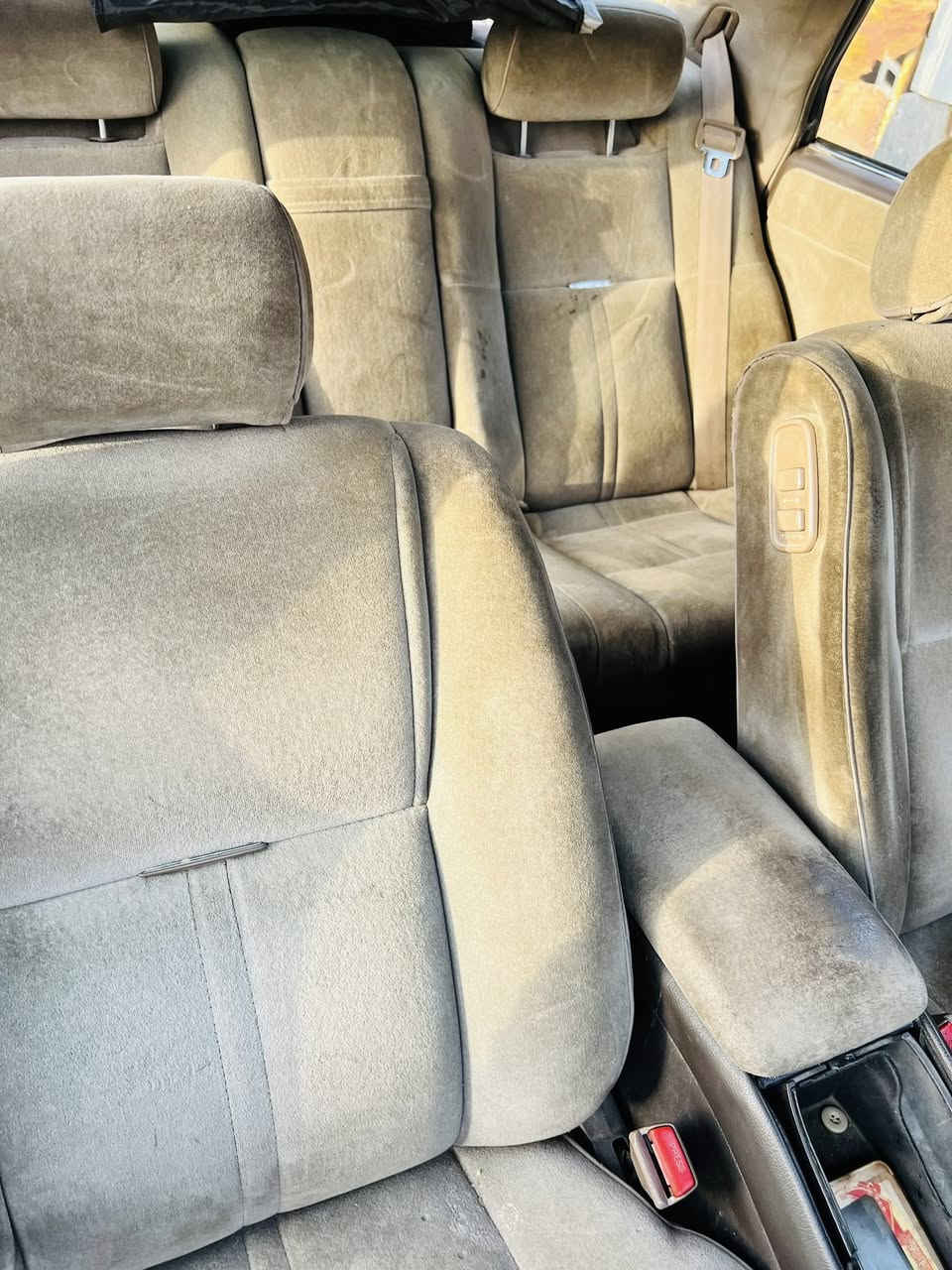 السلام عليكم هرتوب للبيع مديل 1991

مكفولة من كصه ونقل جثه والعيب الشرعي 

رقم صلاح الدين بسمي مداور شوكت ما يعجبك 

سياره جاهزه عوزها ترتيب 

واحله من الصوره 

السعر 35 وبيها مجال 

المكان الديوانيه قضاء السدير 

محرك 2500

***********
