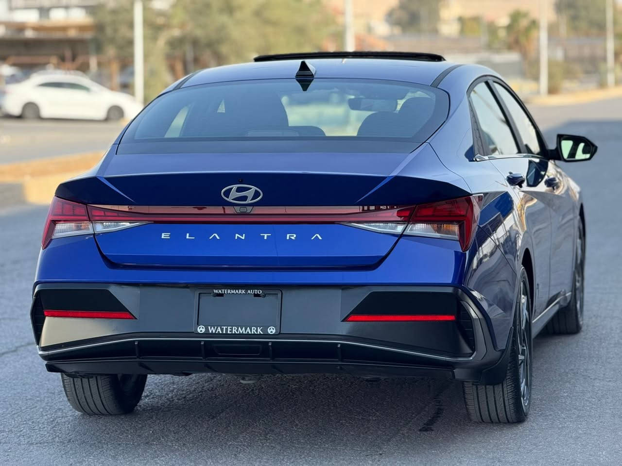 سلام عليكم هونداي النترا ماشيه 30كيلو  موديل 2024 كلين تايتل مع سونار بدون قطره صبغ او ايرباك  او شواصي فقط بارد بل باب 
بدون تبديل 
الفئه SeL  PLuse
سلايد فتحة طكتين 
شاشه دجيتل متصله 
لد امامي + لد خلفي 
لايت دبل عدسه زنون بلاد 
دخول ذكي بصمه
نظام ترحيب للسائق 
اناره ترحيب عند الاقتراب 
صندوق ذكي عندك الاقتراب 
لد مخفي مع اناره مخفيه 64 لون 
سايد بريك كهرباء  
نظام قياده 
رادار امامي + جانبي + خلفي
فول تحكم ستيرن اربع جهات + حاكيه + تحكم بالهاتف 
اوتو هولد 
تحديد مسار + قيادة الية
تحذير الخروج عن المسار مع تحديد سرعه كروز
بريك تلقائي ذاتي 
ستيرين رجاج تفاعلي
نظام تكيف منفصل المناخالسائق عن الراكب
نظام التبريد بيانو 
داخل اسود مطعم بسلفر ورصاصي 
سستم صوت  محيطي 
كامرا خلفيه دواره + مستشعر خلفي 
نظام S رياضي مدمج مع الكير
وبيها بعد مواصفات خير من الله موضح كلشي بالصور 
السياره بدون حادث طخة وسونار موجود عندي 
السياره بدون  رقم 
رقم تليفون ***********
