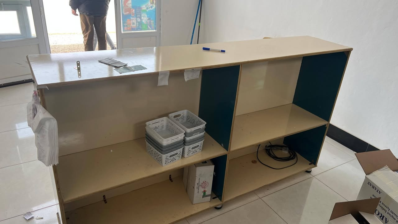 سلام عليكم
شباب عارضهن للبيع
رفوف والميز
ب ٧٠٠ وبيها مجال
يرهمن لصيدليه كوزمتك محل موبايلات

العنوان : الرمانه _البعبيد


**إذا كنت صاحب هذا الإعلان وتريد حذفه لأي سبب، رجاءا أرسل رسالة إلى الدعم الفني**