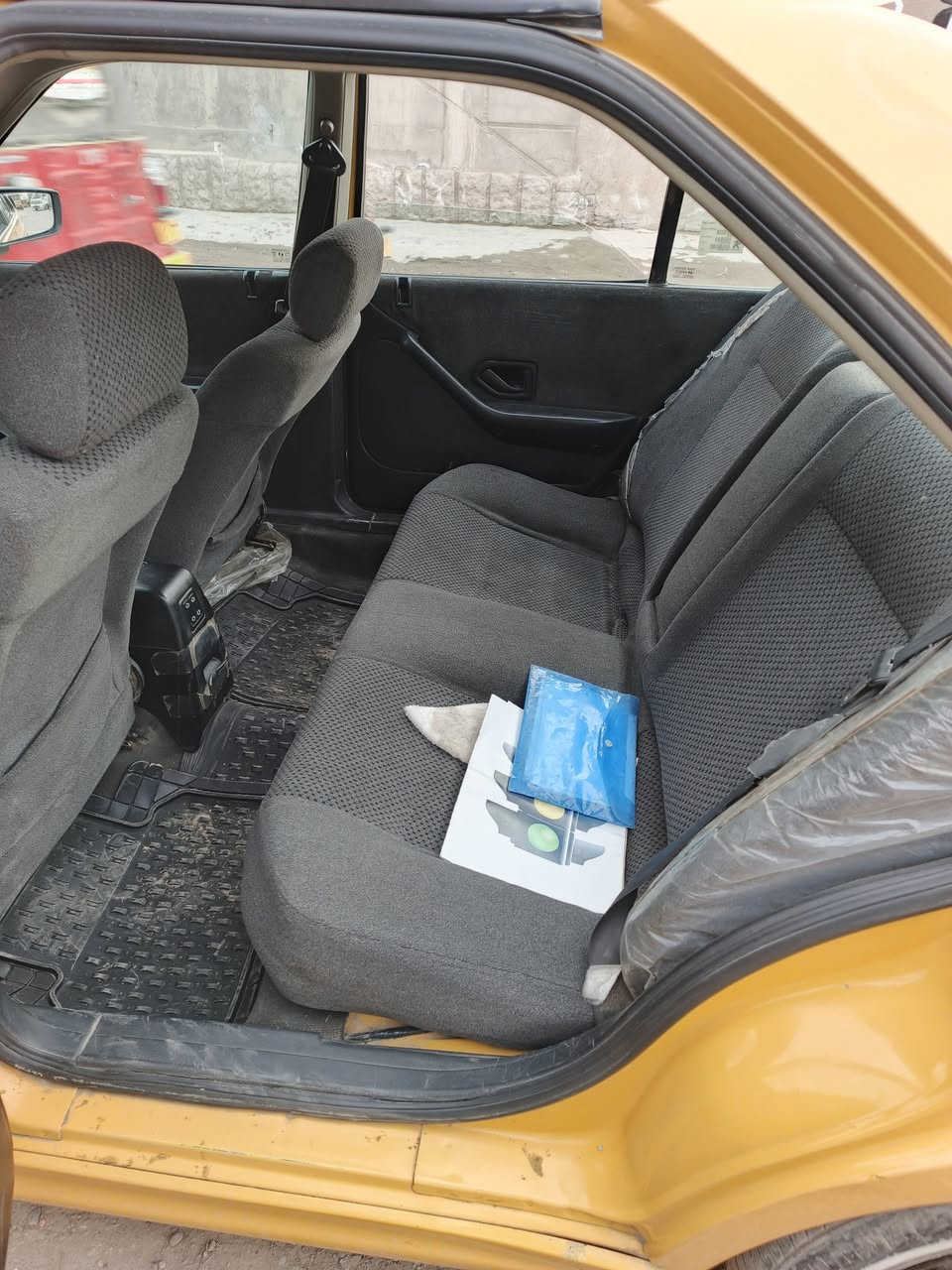 ‏بيجو بارص موديل 11 مكفولة كير ومحرك تدفئه وتبريد سيارة خير من الله نظيفة سنوية  2030 سعر ٤٠ مكاني بغداد 
‏***********
