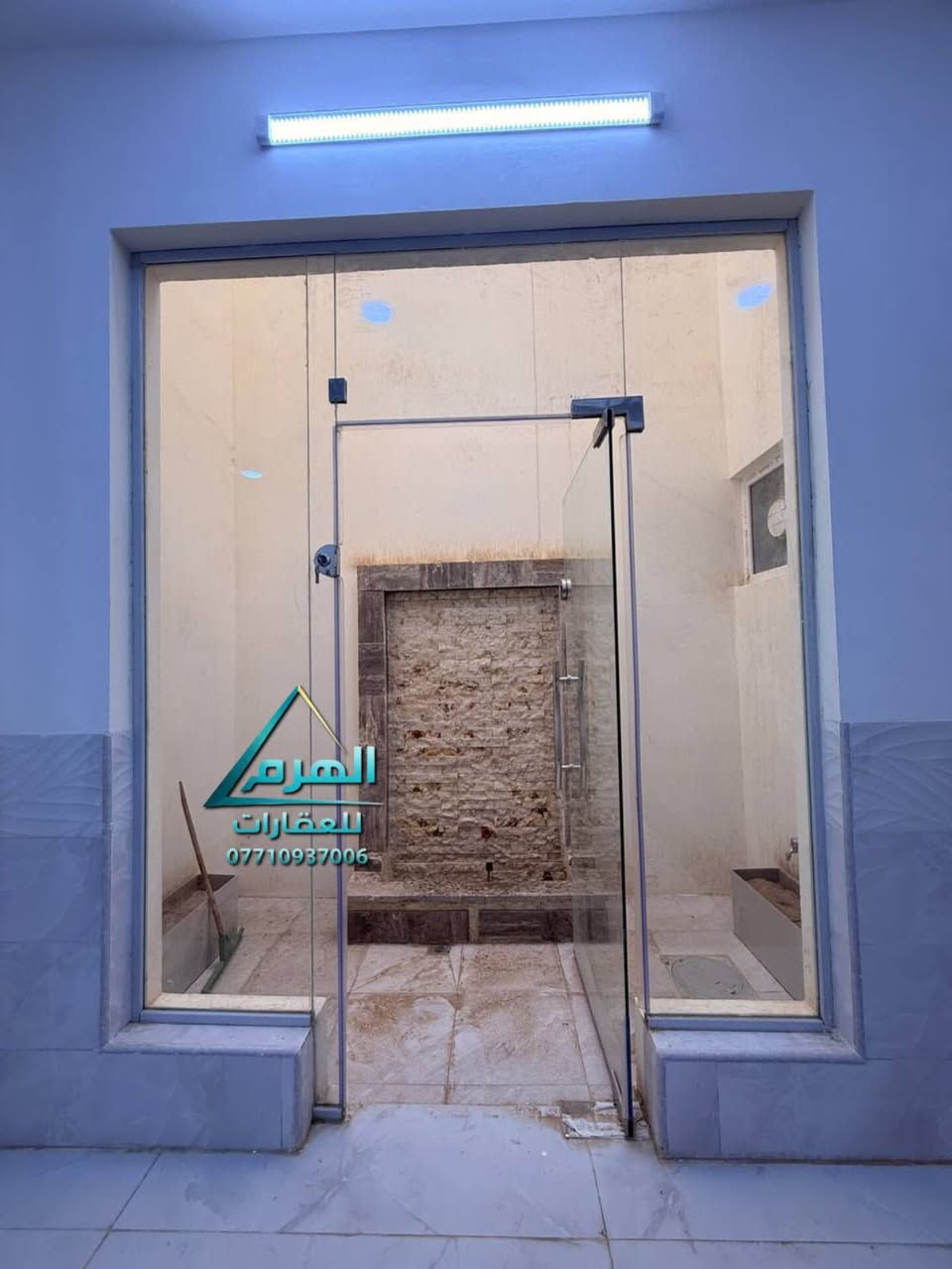🏡 بيت للبيع – حديثية / سامراء 🏡
✨ بناء حديث درجة أولى وتشطيب راقي ✨

📐 المساحة: 200 متر
🛏️ يحتوي على 5 غرف نوم
🏠 تصميم عصري ومريح للعائلة
🪨 الواجهة مطعمة بالمرمر الفاخر
✅ شغل نظيف ومرتب من الداخل والخارج
📍 موقع مميز وقريب من الخدمات

📞 للاستفسار والمعاينة:
علق برقم (1) أو راسلنا خاص

📍 زورونا في مكتبنا:
سامراء – حي الضباط الثانية، مقابل شارع 2000

📞 للتواصل:
***********

