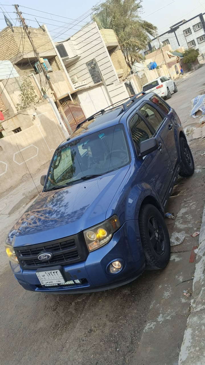 سلام عليكم 

فورد سكيب 
موديل 2010
رقم بغداد نكليزي 
بسمي تحويل ثاني يوم 
هزه 2027
كير +مكينه جديد 
تخم تاير جبلي نضافه 75%
صدر امامي نضافه 60%
صدر خلفي 80%
تحكم ستيرن جهتين 
مثبت سرعه 
كشن كهربائي 
مري كهرباء
منفذ AUX+بلوتوث 
مانع تزهلق 
سستم سماعات اصل 
مكان خزن جك+سباين 
لايتات زنون اصفر+ثلجي اصل 
كامر خلفيه+حساسات 
حادث جاملغ خلفي جهت السايق مصبوغه عام 
السعر 85 وبيه مجال جدأ بسيط 
مكاني بغداد الستفسار ***********
