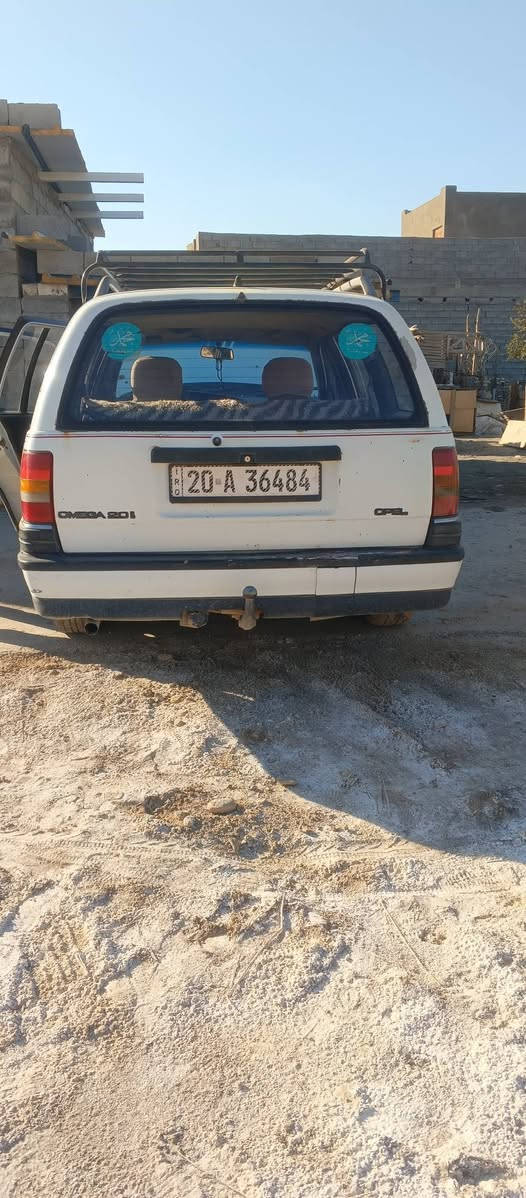 السلام عليكم ورحمه الله وبركاته مكلف بالنشر سياره اوبل استيشن موديل 1991سيارة رقم  باسمي تحويل ثاني يوم سيارة بلادية بدون صبغ وضربة السعر 30 وبيها مجال حك الجية مكان السيارة ديالى ناحية كنعان الاستفسار ***********
