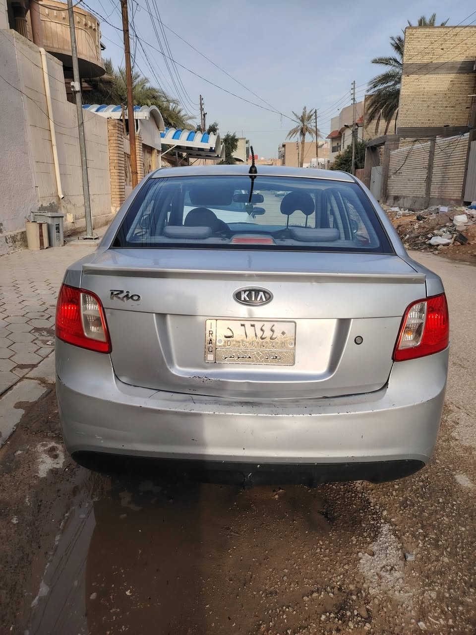 تحية طيبة
كيا ريو مديل 11 رقم بغداد باسمي السيارة محرك 1600 مكفولة من صبغ وتبديل فقط بارد  للاستفسار ***********
