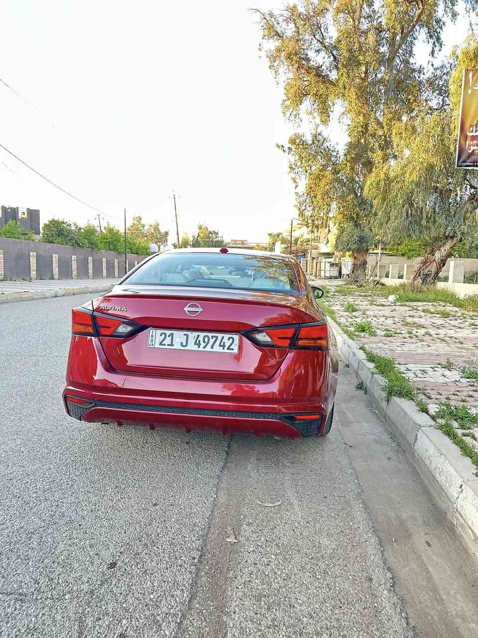 نيسان التما موديل 2025
مواصفات SV 
داخل ابيض 
كشنات جلد 
كشن كهرباء 
رادارات 360 درجه
تحديد مسار 
شاشة كبيرة 
كامرة دوارة 
حساس خلفي 
توقف ذاتي 
ماشية 30 الف كيلو 
ويل كب بلاد 
السعر 165 وبيها مجال 
السيارة شرط بحالة الوكاله 
تخم تاير تخم دسكات 
مكينه كير كفاله عامه 
السيارة كفاله عامه 
ماعده قطعتين بدون قطرة دواخل 
رقم سليمانية بسمي تحويل ثاني يوم 
سيارة بدون بارد وشخوط ورصعات 
مكان السيارة ديالى المقدادية 
***********
