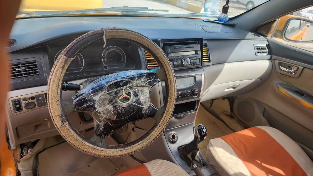 جلي موبل موديل 12 رقم بصره مشروع وطني سنويه لغاية 27 مصفره هيه وقرمات تحويل ثاني يوم  محرك بلاد بي ضعف  وكير جديد حداديه  توني شادا  و  مكفوله من الضربه  ول عيب الشرعي  مصبوقه جماليه فقط  سعر ٣٠ مكاني الناصرية مركز *********** ناصرية, ذي قار
