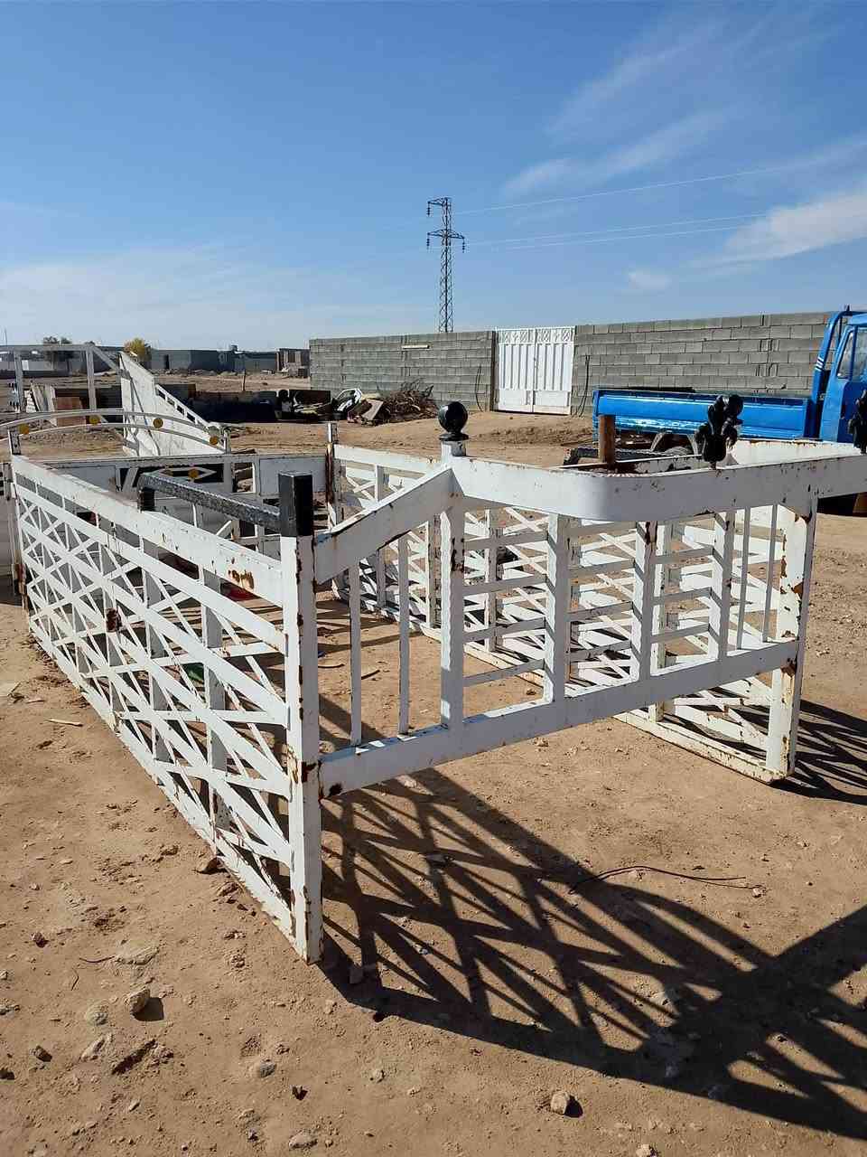 بسم الله
محجل كيه البيع  السعر 350

***********
