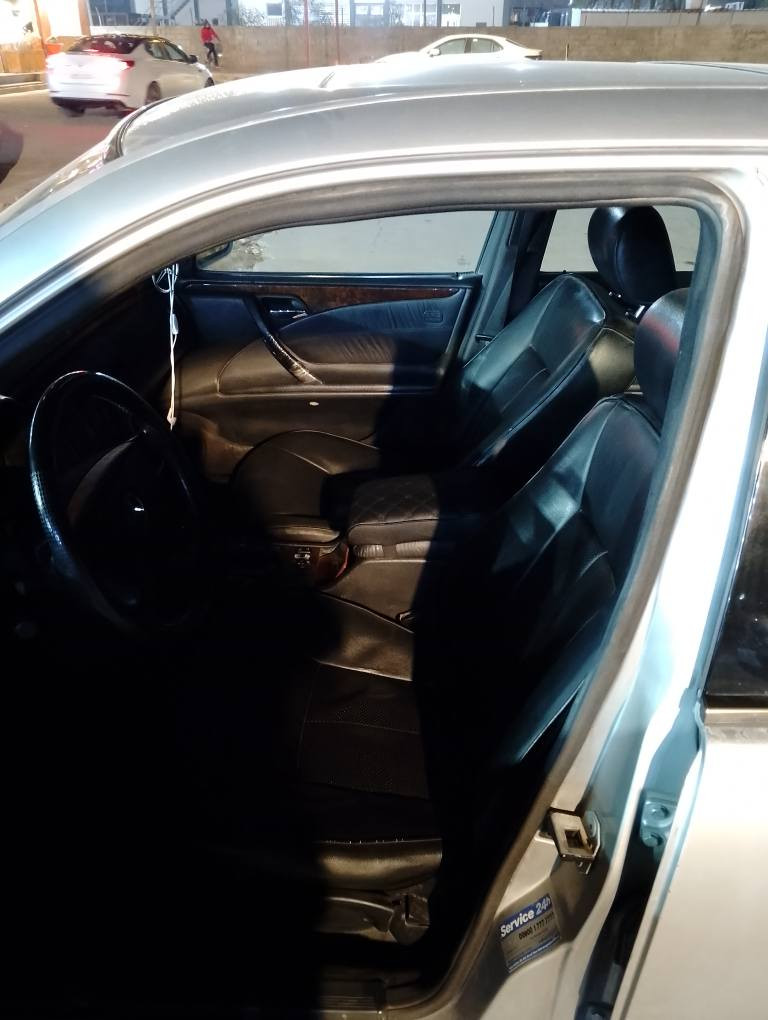 السلام عليكم مارسدس ام عيون 95 محرك ٦ خراطيم ٣٢٠ سياره لمتدد فول غرفهجلد ٣ تجاوي كهرباء برده اسلايت اكروز سرعه سياره مكينه خير من الله كير ديفور المرغوب اكسل جديد صدره نص عمر سياره امروس حسب القتناع السعر ٩٥ اوبيه مجال ارقام اوسنويه جدد *********** بغداد الغزاليه بغداد, العراق
