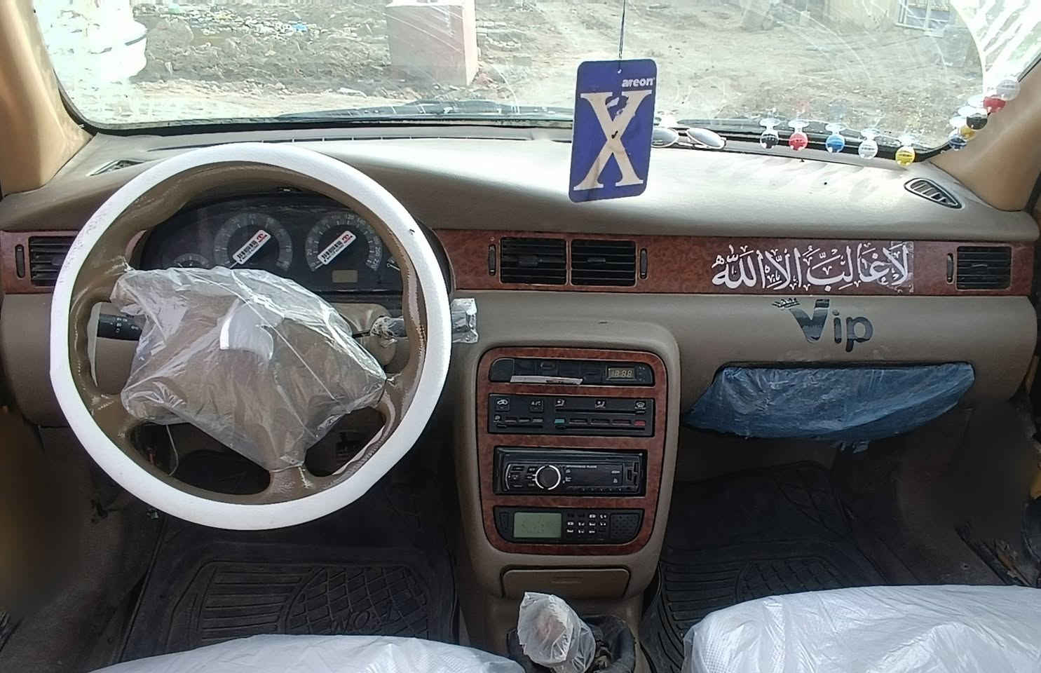 سلام عليكم سمند 11 للبيع اور مراوس
سياره جاهزه كير محرك حداديه جديده تايرات نظيفات كهربائيات كلها شغاله 
تبريد عوزها دواخل جدد سياره مال شغل خير من الله راعيها عندي رقمه مكاني ناصرية الاستفسار *********** السعر 22 بيها مجال.
