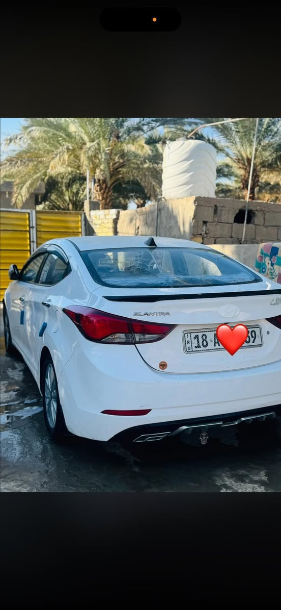 سلام عليكم سياره نوع النتره موديل 2016خليجي فول مواصفات واحد عله واحد فتحه شاشه كامره حساسات امامي خلفي تحكم ستيرن جهتين شاير مري مثبا سرعه خمسه ويل كب تبريد قطعتين كفاله كير مكينه حداديه تخم تاير تبريد كفاله من كير مكينه حداديه  تبريد كفاله رقم  الهاتف ***********
