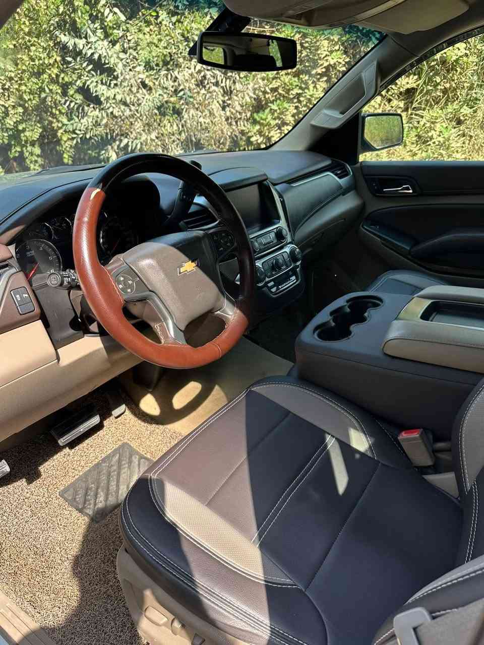 السلام عليكم تاهو للبيع
وارد امريكي 2016 

مواصفات LS

مكينه كير شرط 

تخم تاير جديد 

صدر امامي خلفي جديد

سياره مال بيت خير من الله 

رقم سليمانيه دولي 

بسمنه سياره 

سياره (باب سايق وخلف سايق وجاملغ خلفي وصندوك وباب وره باب صدر صبغ فقط )

بجم كبس مكفول 

تبريد تدفئه جاهزه سياره 

موقع بغداد 

السعر 260 وبيها مجال بسيط 

الاستفسار 

احمد

***********
