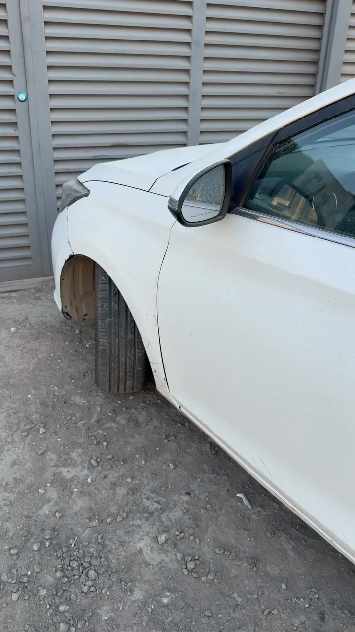 سلام وعليكم شانجان السفن 2020 السياره ماشيه 80 ما عليها اي اقساط كامله السباره صار بيها حادث وصار بيها 3 قطع او ايرباك طك وسياره بيها شخوط وضربات خفيفه تحتاج ترتيب لصدر هم وادمه عارضيها 70 وبيها مجال  رقمي ***********
