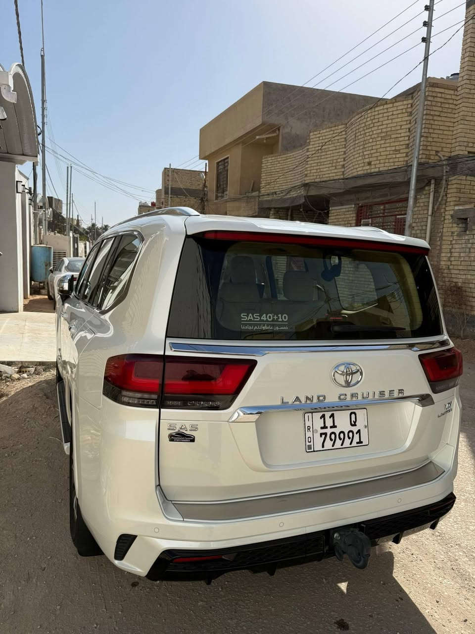 لاند كروزر للبيع
لاند كروزر 2024 
VX LIMITED
SAS بضمان الشركه 
مغلفه ppf ضمان 10 سنوات
ماشيه 19,000 كم
كلين تايتل  مكفولة من كل شي
المواصفات معروفه 
السعر خاص ( *********** )
