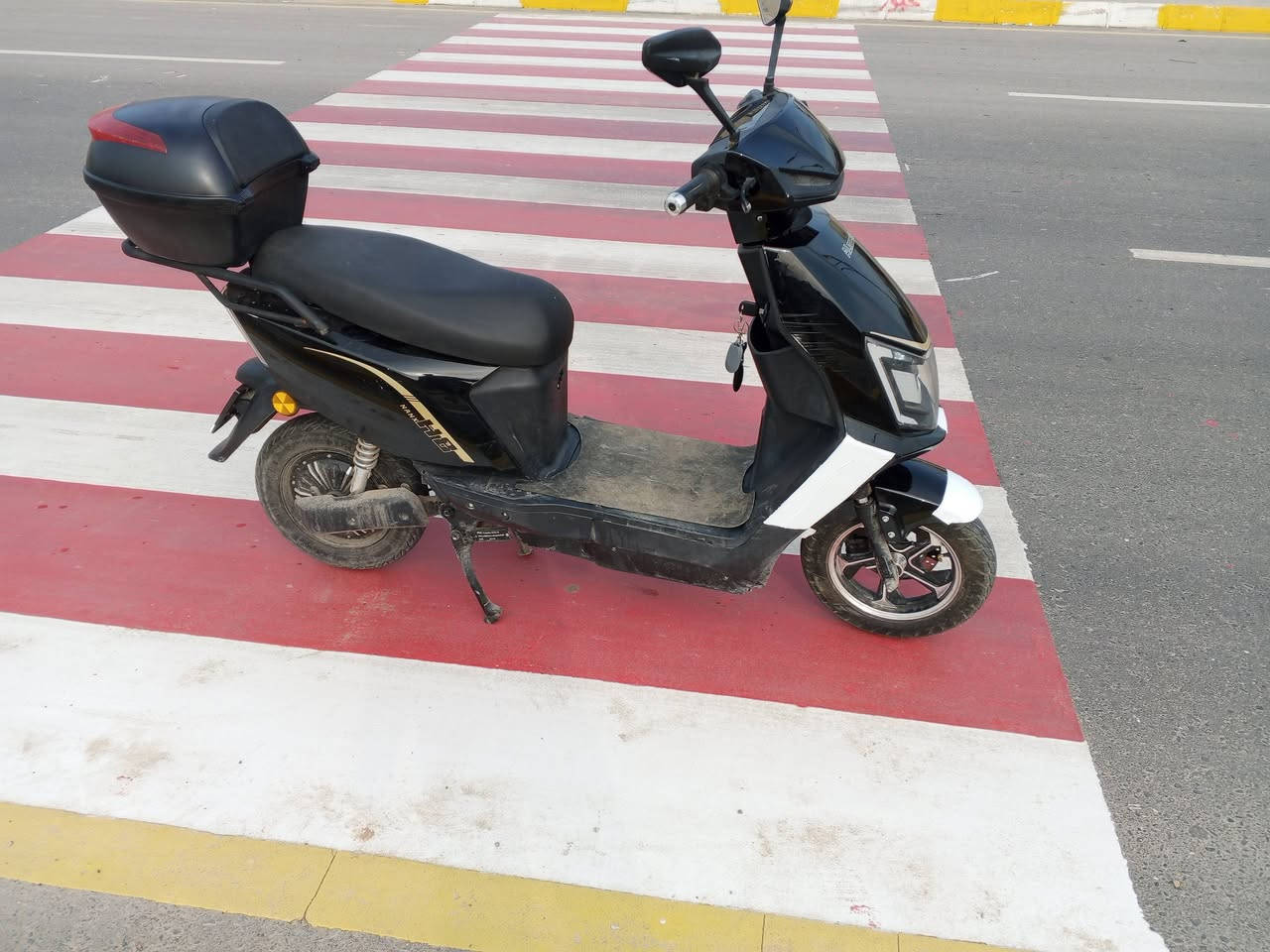 السلام عليكم ماطور شحن للبيع
كلوشغال
للايتات 
اسويج
بصمتين
ثلاث سرعة
باتريات 5شرط 
العنوان موصل حي القدس للاستفسار ***********
