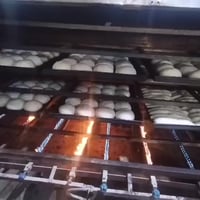 معمل حلويات كامل للبيت 2 تزكا حديد +فرن ٧ خانات +عجانةعراقي درجة أولى ...