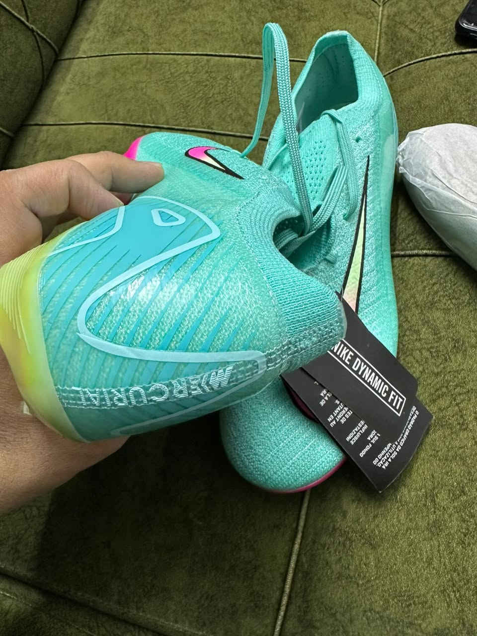 قياس 44
السعر 30


**إذا كنت صاحب هذا الإعلان وتريد حذفه لأي سبب، رجاءا أرسل رسالة إلى الدعم الفني**