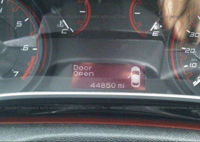 سەرەتا بەناوی خوا
Dodge dart sxt
مۆدێلی ٢٠١٦
مەکینەی ٢،٤ لیتر 
گوڕی ١٨٤ ئەسپ
بەنزین کەم ئەخوا
٦ گێڕی ئۆتۆ و عادی
تایبەتمەندی:
شەغال
جام کارەبایی 
ئاوێنە کارەبایی 
ABS و دژەخلیسک
لایتی لیدە، بلاجکتۆری تەمومژ
ئەگەر هەر گڵۆپێکی لەئیش بکەوێ لەسەر شاشە پێت ئەڵێ
شاشە و کامێرای دواوە بیلادی 
سارد و گەرم لەمس لەسەر شاشە 
دیاری کردنی خێرایی 
تایە و باتری تازەی لەسەرە 
هیچ ئێرباگێکی نەتەقیوە و هەموو لەسەر بیلادی ماوەتەوە 
من بە مەکینە کراوەیی کڕیومە و خۆیشم تازە مەکینەیم کردوەتەوە بە مەبەستی گۆڕینی تاقم ڕینگ و یاتاخی بەگن و لەسەر کەتالۆگی شەریکە بەستراوەتەوە و گاسکێتی پلێتی بۆ دانراوەتەوە واتە لەسەر ستانداردی شەریکە و بەشەرتی فیتەر 
سەیارەکە زۆر پاکە و خزمەتم کردووە و تەنانەت کە کڕیم ئاوی ڕادێتەری شەریکە و پلاکی شەریکەم بۆ بەستووە و تا ئێستا لەسەریەتی
وێنەی لێدرانی ئەمریکا و سۆنەری کاتی کڕین و سۆنەری تازەم داناوە چونکە دەرگا و چەمەلەخی سایەقم گۆڕیوە بە بیلادی.
ژمارەی شاسی:
1C3CDFBB7GD623805
نرخی ٨٩ گەڵا و مامەڵە. 
ژمارەی تەلەفۆن:
***********
*********** دار بنديهكان, السليمانية
