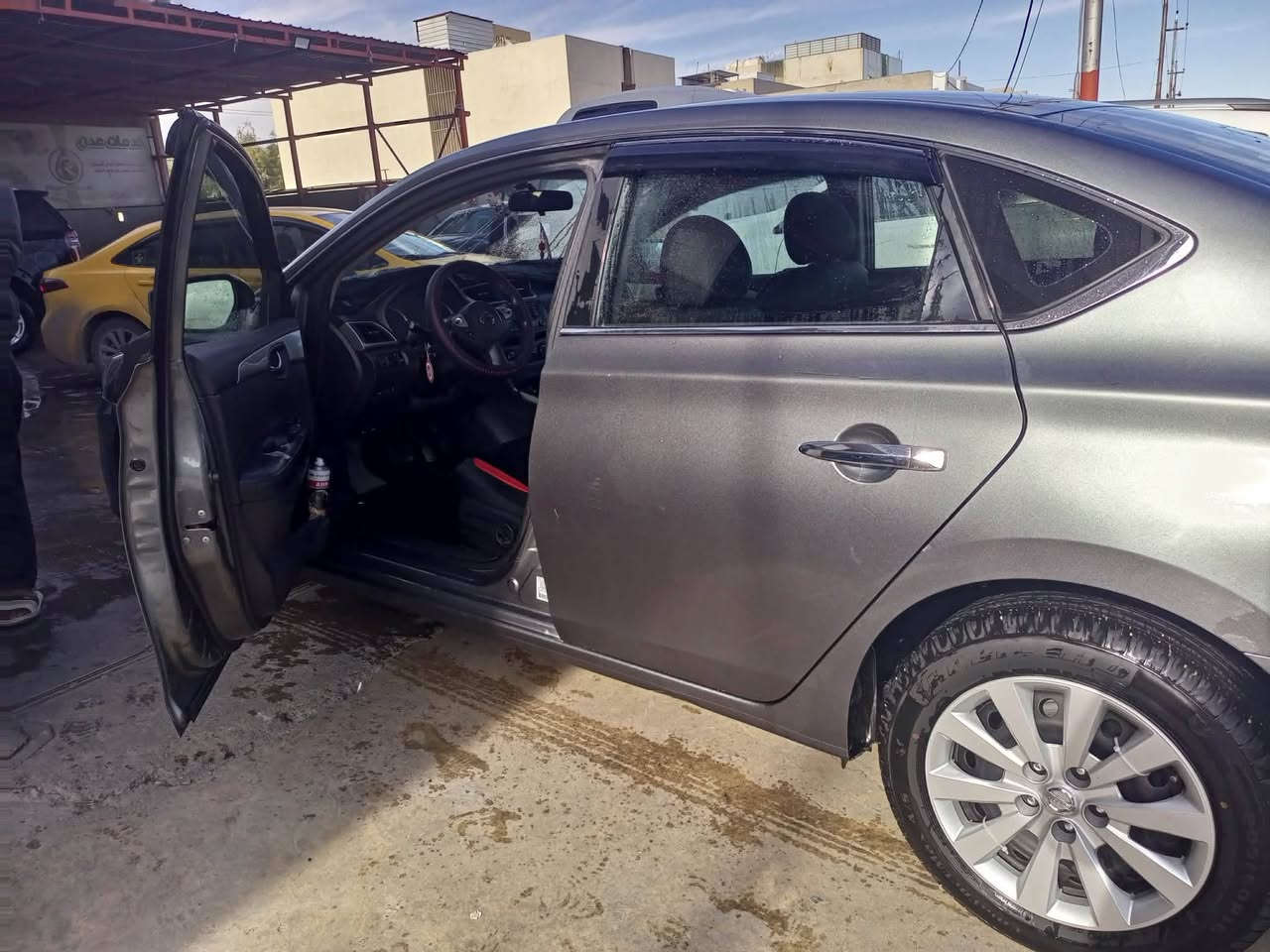 التفاصيل ربع البونيد +جامرلق 
بدون دواخل ولا شواصي
كير محرك شرط ماشيه
112 حقيقي
دفتر بانزين
شرط التحويل١١٧ بيها مجال 
الموديل 18
المكان كركوك
***********
