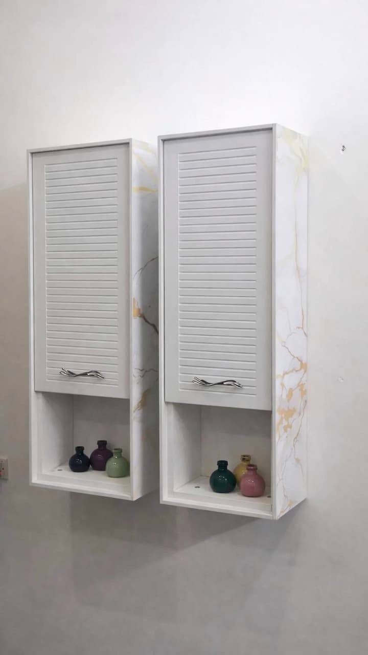 خزانة تعليك 
قياسات كل قطعة
100‪ ارتفاع
عرض 32
عمق 23
متوفر توصيل لكل المحافظات
*********** واتساب
