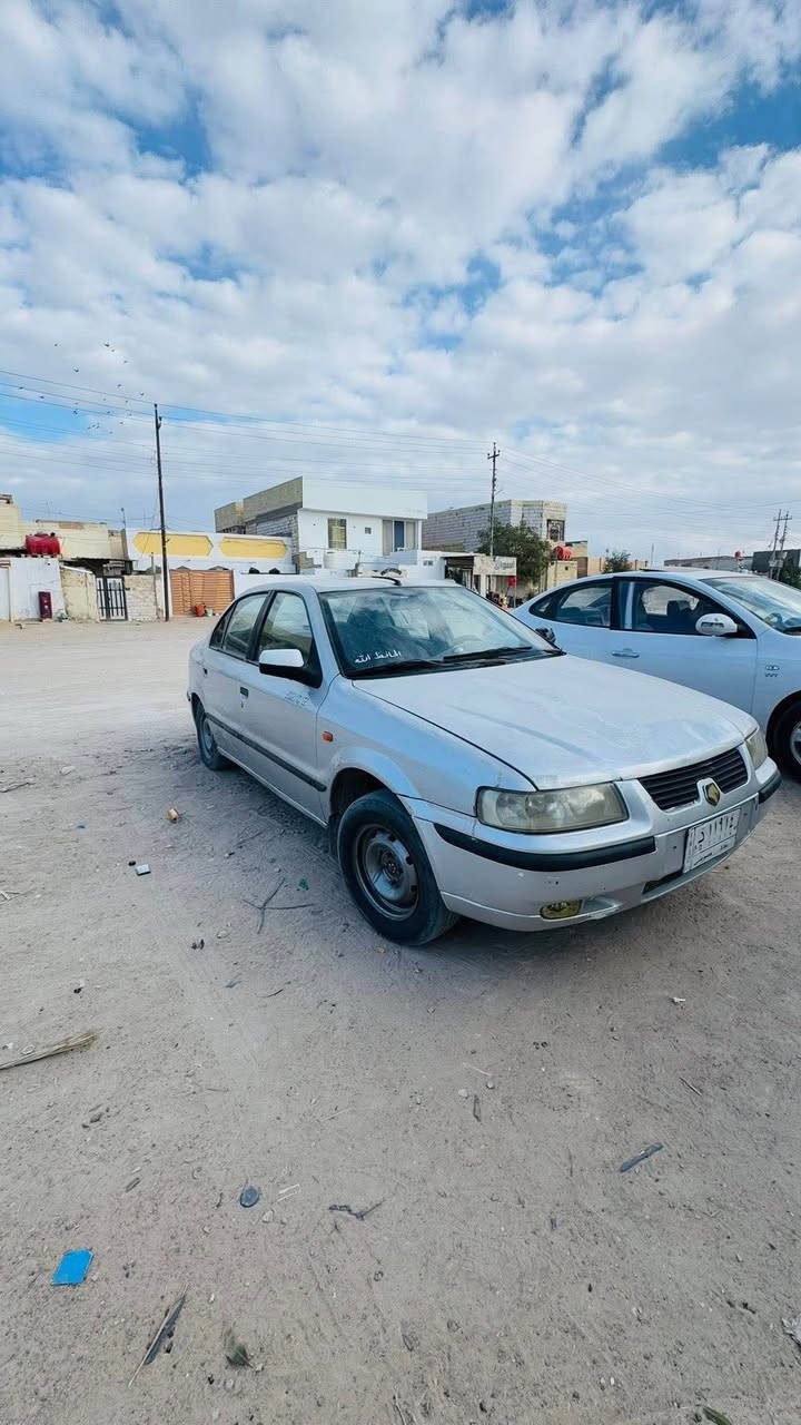 سمند 2010 مكفوله من صبغ وضربه وتبديل سياره حلوه وخير من الله مكينه كير حداديه غرفتها حلوه كلش سعرها 28 وبيها مجال 
*********** النجف, العراق
