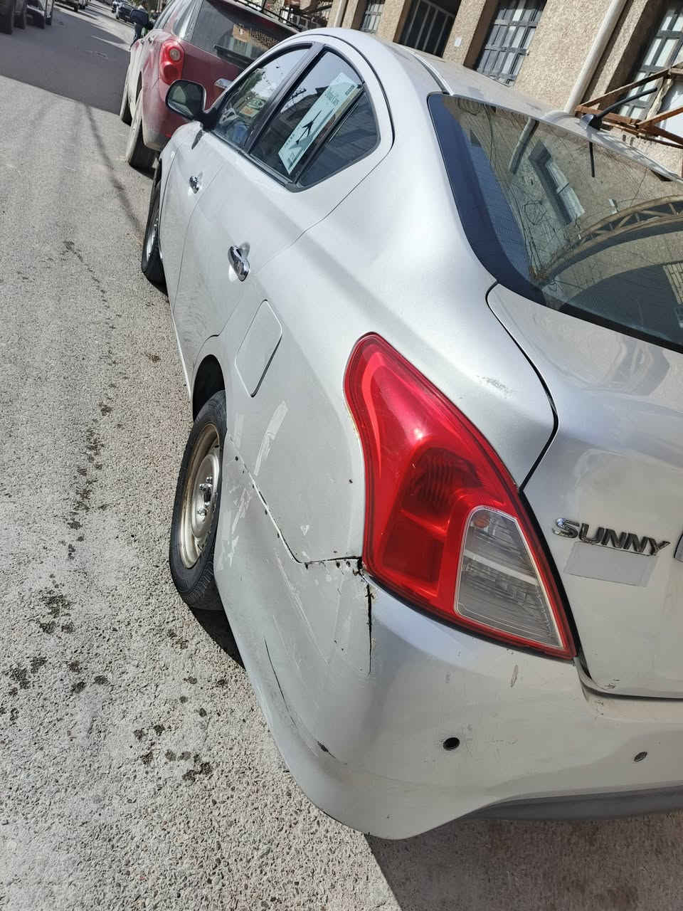 نيسان سني مديل 2016
جاهزة السيارة كير مكينة حدادية تبريد
بسم كردي   وكالة تحويل ثاني يوم 
السعر 75 
بيها جاملغ خلفي بارد ومرشوش، 
وجاملغ امامي بارد   
***********
