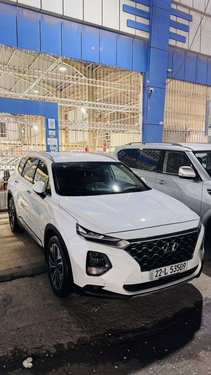 للبيع سنتافي خليجي 2020
ماشيه 60الف 
🔹 محرك: V6 سعة 3.5 لتر
✨ المواصفات:
✔️ شاشة + بلوتوث + Apple CarPlay
✔️ كاميرا خلفية + حساسات
‏✔️ USB + وايرلس (تشغيل وربط بدون سلك)
✔️ مثبت سرعة (رادار)
بصمه
شاشه كبير
فول بدون فتحه 
السياره كلين تايتل
كير محرك بشرط 
رقم فحص هزه سنويه كله جديد تريد تحويل او وكاله تحويل بشرط ماكو مشكله
 سياره موجوده بربيل

***********
