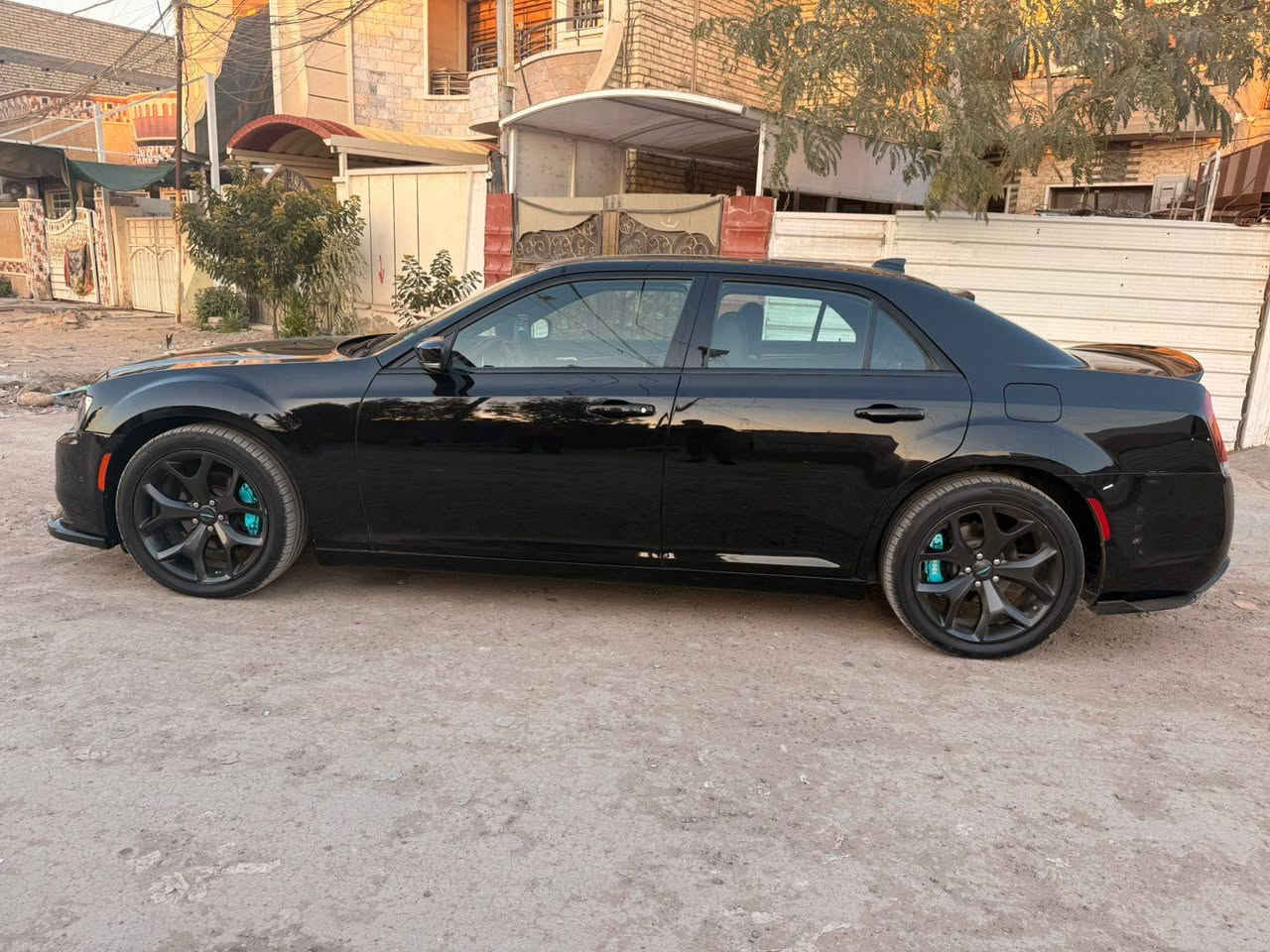 السلام عليكم
اوباما موديل 2022 اصل
مغلفه ppf ضمان 10 سنين 
رقم بغداد الجديد سنويه مساقطه
تو ويل
مواصفات ال s
بانوراما 
تشغيل عن بعد 
شفتات استيرن 
نظام سبورت 
كشنات جلد  كهرباء  تدفئه 
حساسات 
مثبت سرعة 
كامرا خلفية 
مري جانبي هيتر حساسات
حادثهه بارد فقط بدون صبغ جاملغ خلفي موضح بالصور 
ماشيه 63 الف ميل
مكان السياره بغداد الدوره
السعر 325 
***********
