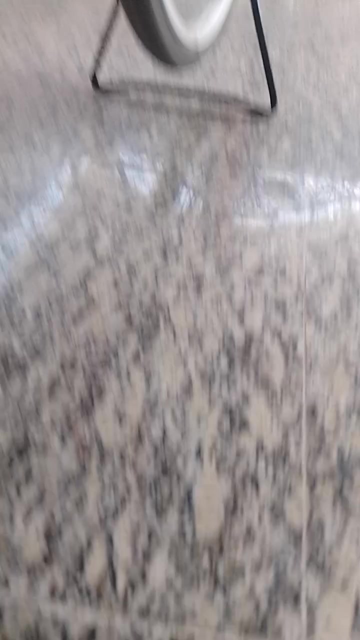 سلام عليكم بايسكل البيع الون برتقالي مابي زلخ حجم 26البايسكل نضيف ومتروك بريكات شغالات مكاني ميسان حى جامعى سعر 125قفل


**إذا كنت صاحب هذا الإعلان وتريد حذفه لأي سبب، رجاءا أرسل رسالة إلى الدعم الفني**