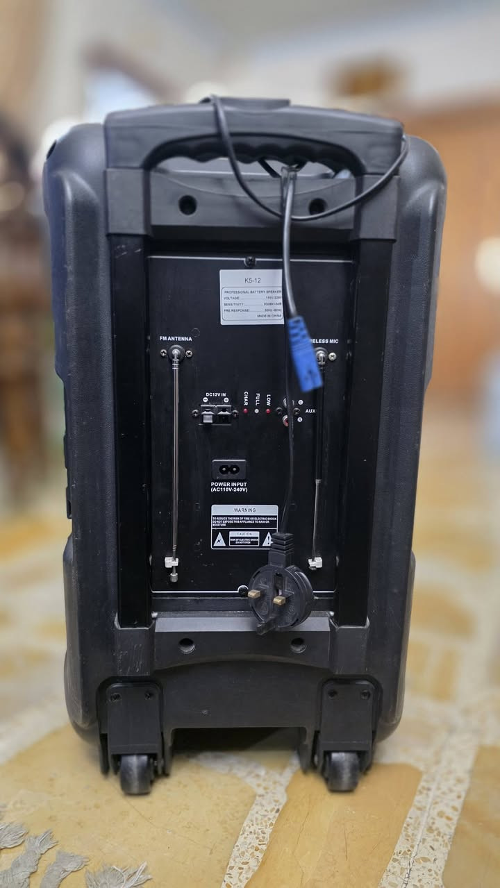 السلام عليكم 
سماعة للبيع نضيفة حيل السعر 125 الف و بي مجال 
***********
