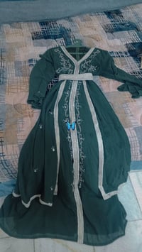 لبيع لبسه وحده ملبوسات 07765316196