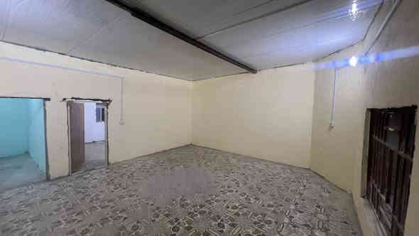 بيت للبيع 🚨

تابع للبلديه مقابل المعارض عل شارع العام المساحه 350 متر  يحتوي على ديوان معزول مع حمامات سندويج 
اظافه الى غرفتين ومطبخ وصاله وحمامات معزوله مع حوش البيت مخدوم من رصيف وماء وكاعد بي موجر
السعر 25مليون
الرقم :***********
