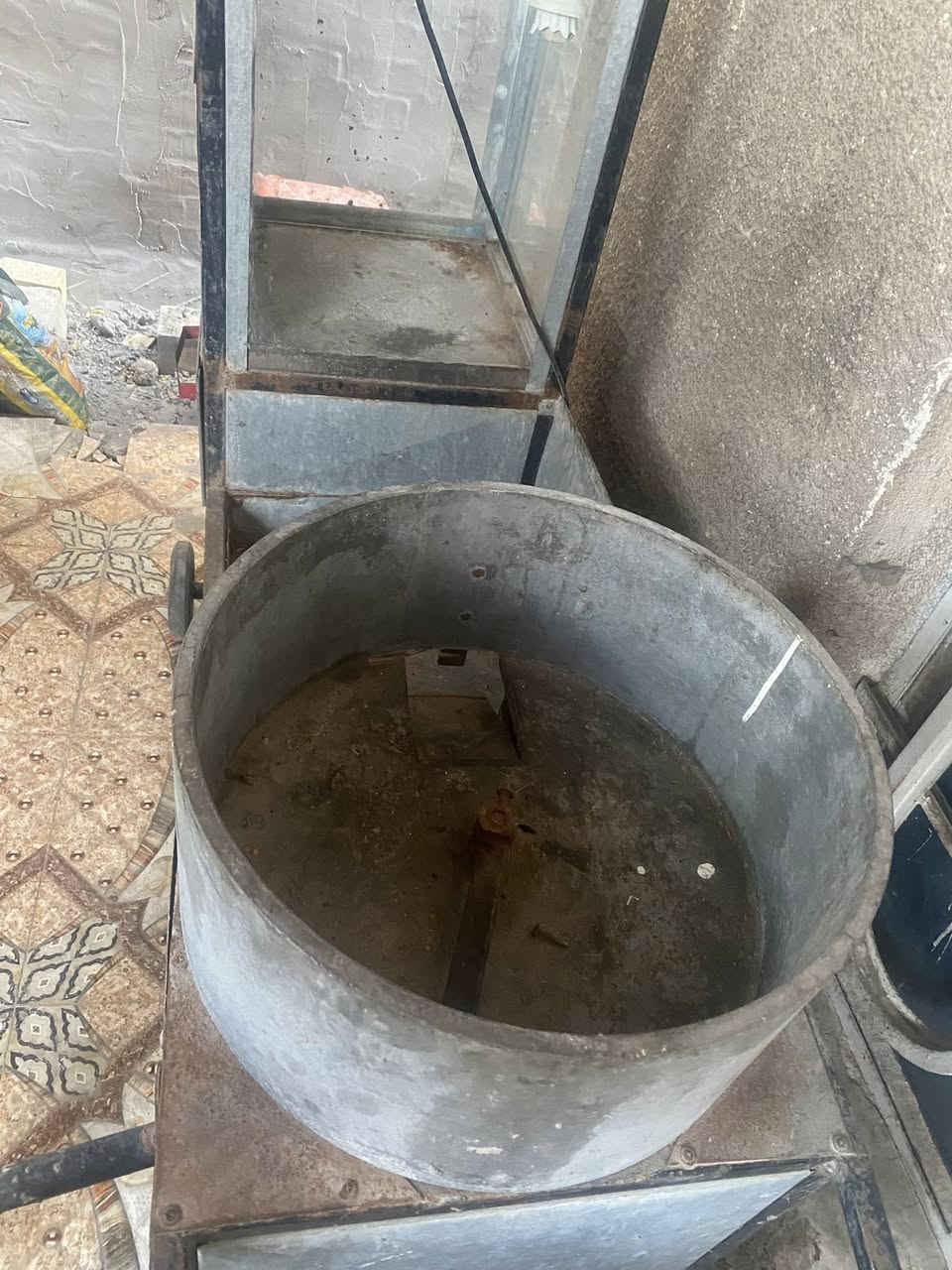 السلام عليكم مكينه حب نضيفه استخدام قليل مكينه متروكه حالين عنوان بصره قبله


**إذا كنت صاحب هذا الإعلان وتريد حذفه لأي سبب، رجاءا أرسل رسالة إلى الدعم الفني**