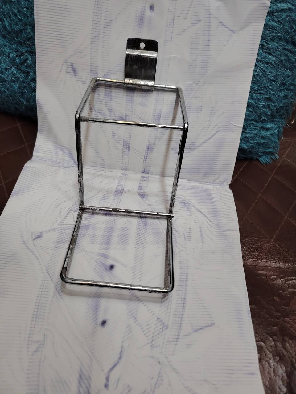 كرسي اكثر من ١٠٠ قطعه ابيهن شلعه بسعر مناسب 
@إشارة


**إذا كنت صاحب هذا الإعلان وتريد حذفه لأي سبب، رجاءا أرسل رسالة إلى الدعم الفني**