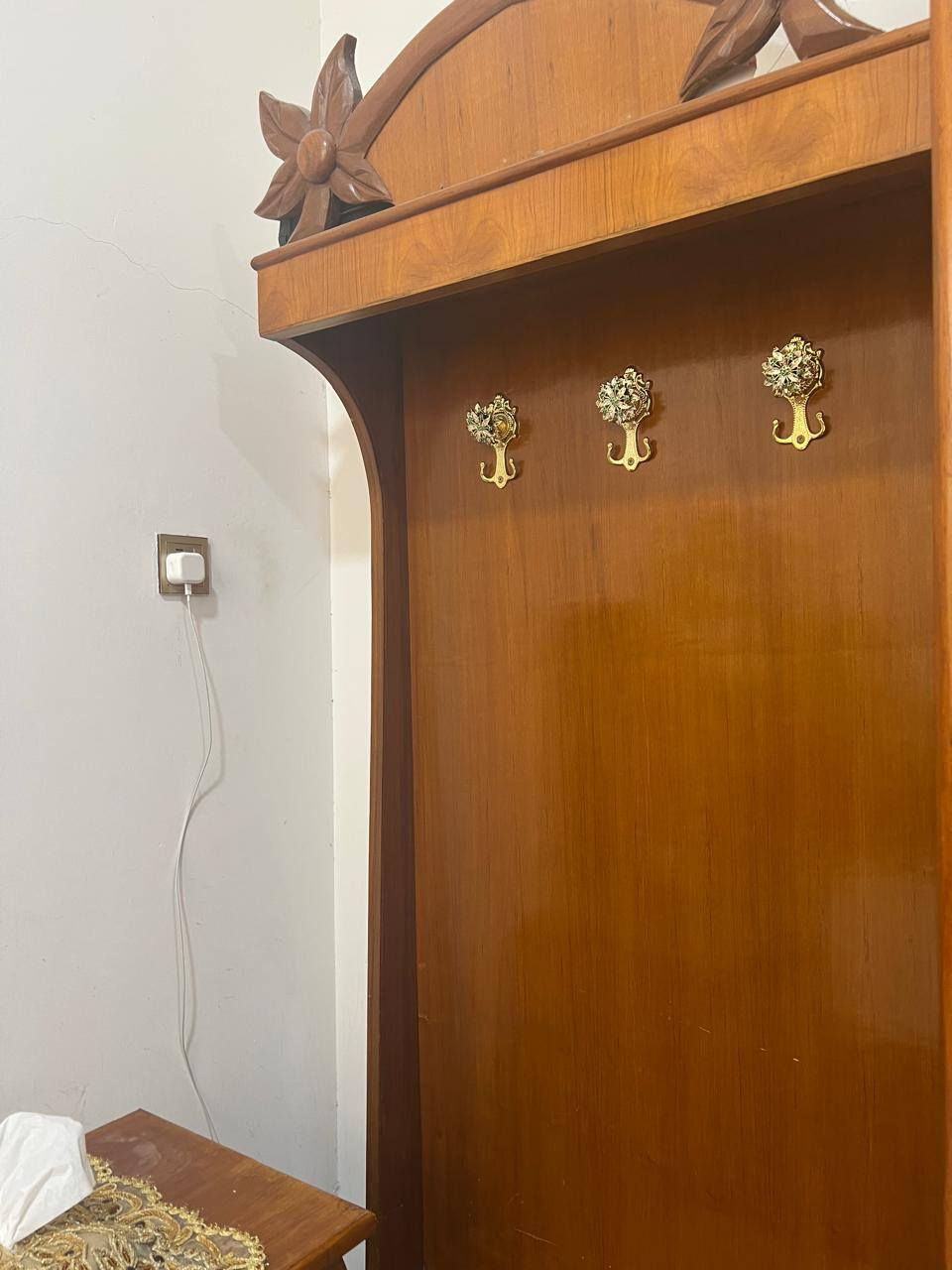 غرفة نوم بدون كنتور للبيع السعر ٧٠٠ نظيفة ومتينة وضخمة صبغها حراري جديد مكانه الحلة
للتواصل ***********
