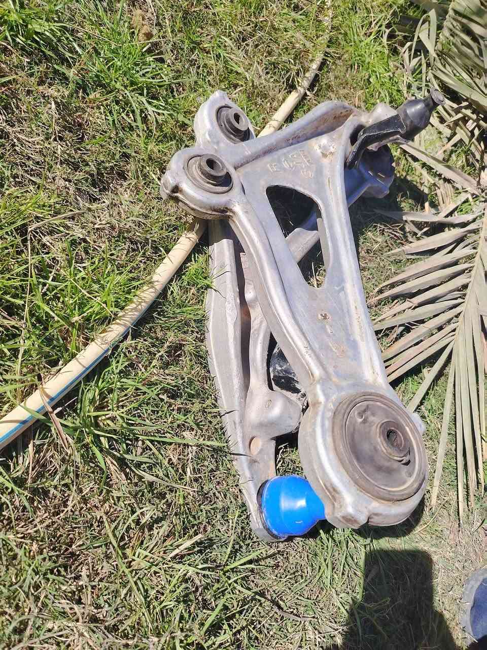 السلام عليكم ورحمة الله عندي طبلات نيسان بافندر١٣ نضيفات للبيع السعر 150  العنوان كربلاء للاستفسار الاتصال ع الرقم ***********
