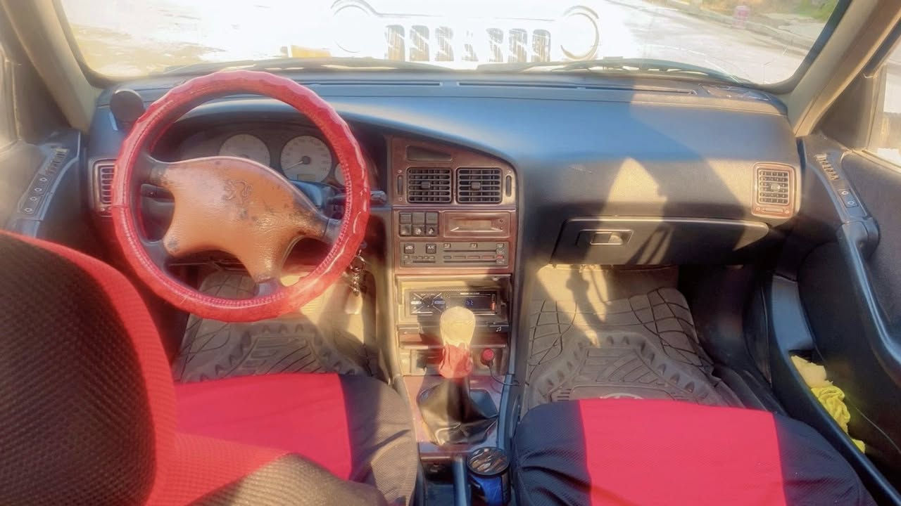 سلام عليكم بيجو بارص 2012 كفاله ولا قطرة صبغ ولا ضربه بسمي رقم الجديد كير مكينه خير من الله عنوان بغداد الجديدة شارع المسبح السعر 37 ورقة رقم الهاتف ***********
