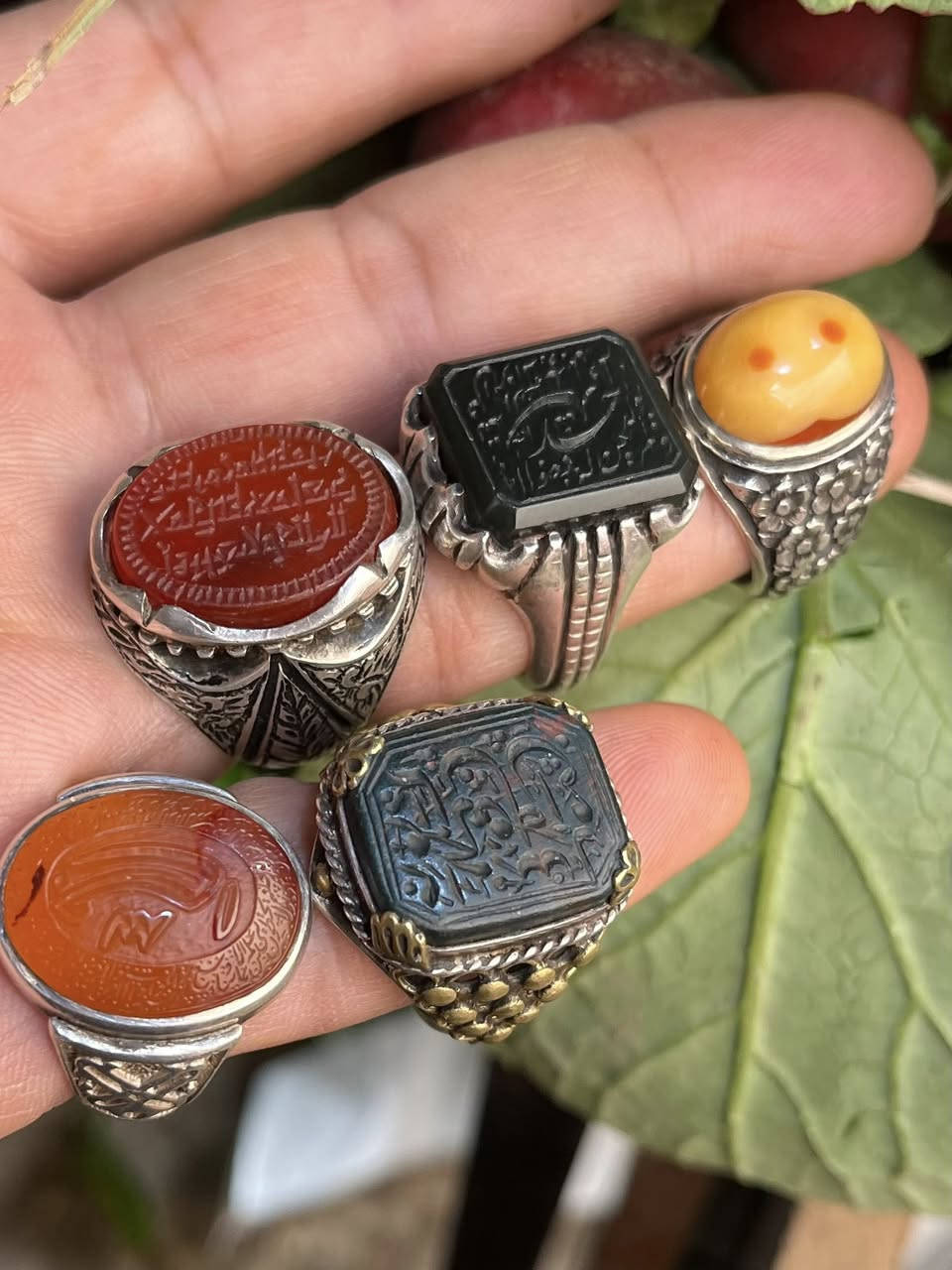 صياغات ثقيلة جدا اختار ولاتحتار سعر خاص فقط


**إذا كنت صاحب هذا الإعلان وتريد حذفه لأي سبب، رجاءا أرسل رسالة إلى الدعم الفني**