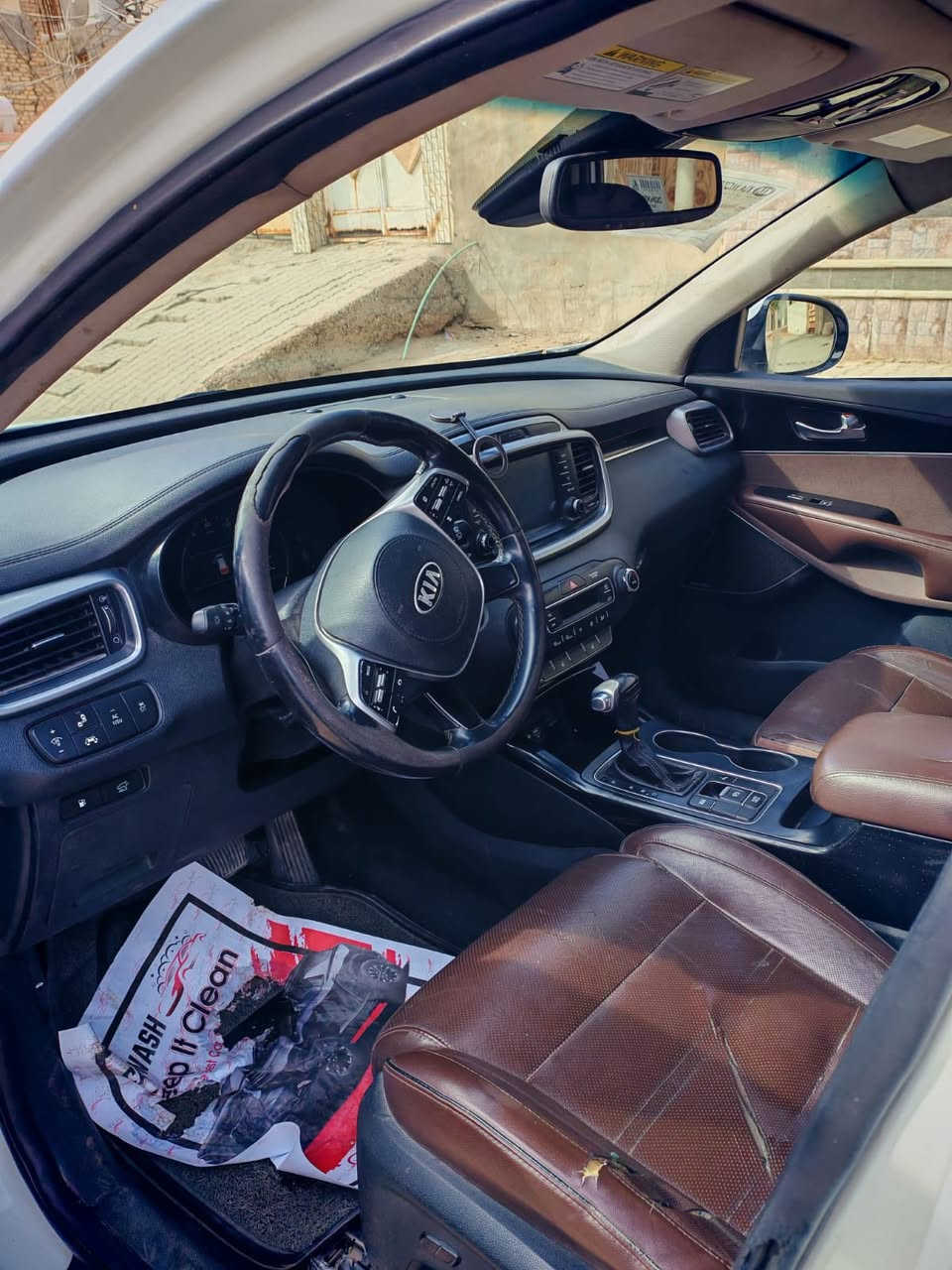 سلام عليكم سورنتو 2019 امريكي فول مواصفات رقم بغداد باسمي السيارة مصبوغة عام السعر 175
بانوراما 
رادار امامي وخلفي 
تحديد مسار 
مثبت سرعه
كشنات تدفأة
6 سلندر مكينه GDI
كشنات اماميه كهربائية
7 راكب 
بصمة 
السيارة SXL


**إذا كنت صاحب هذا الإعلان وتريد حذفه لأي سبب، رجاءا أرسل رسالة إلى الدعم الفني**