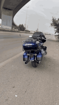 السلام عليكم
ياماها رويال ستار 2007  مكينة 1300 بدون رقم دواجة جاهزة من كلشي ماكملة مكملة نقصها فقط الكشن الخلفي والمسجل مالها شغال بس ما يربط عالتلفون اعتقد الاواكس مالة وكف 

السعر 28 ورقة  

مكاني بغداد حي الجامعة    

***********
