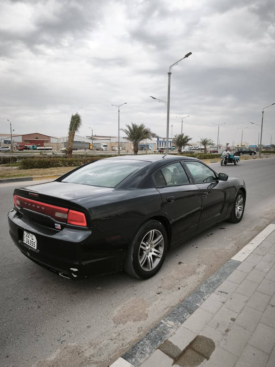 سلام عليكم
جارجر موديل 2014
خليجي  فول عدا الفتحه
شاشه جبيره 
عينه 260
دواخل عسلي 
تحكم ستيرن 
دوشمه عسلي جلد 
مكينه 3600   
مكينه وكير حاويه هسه شادهن مال 2018
تخم تاير جديد 
سياره اربيل بسمي سنويه 2030
منضومه زنون كارثه 
بيه مداكر اماميه رش وبابين سنتر فقط مكاني بصره ***********
سعر 150 وبيه مجال كلش قليل
