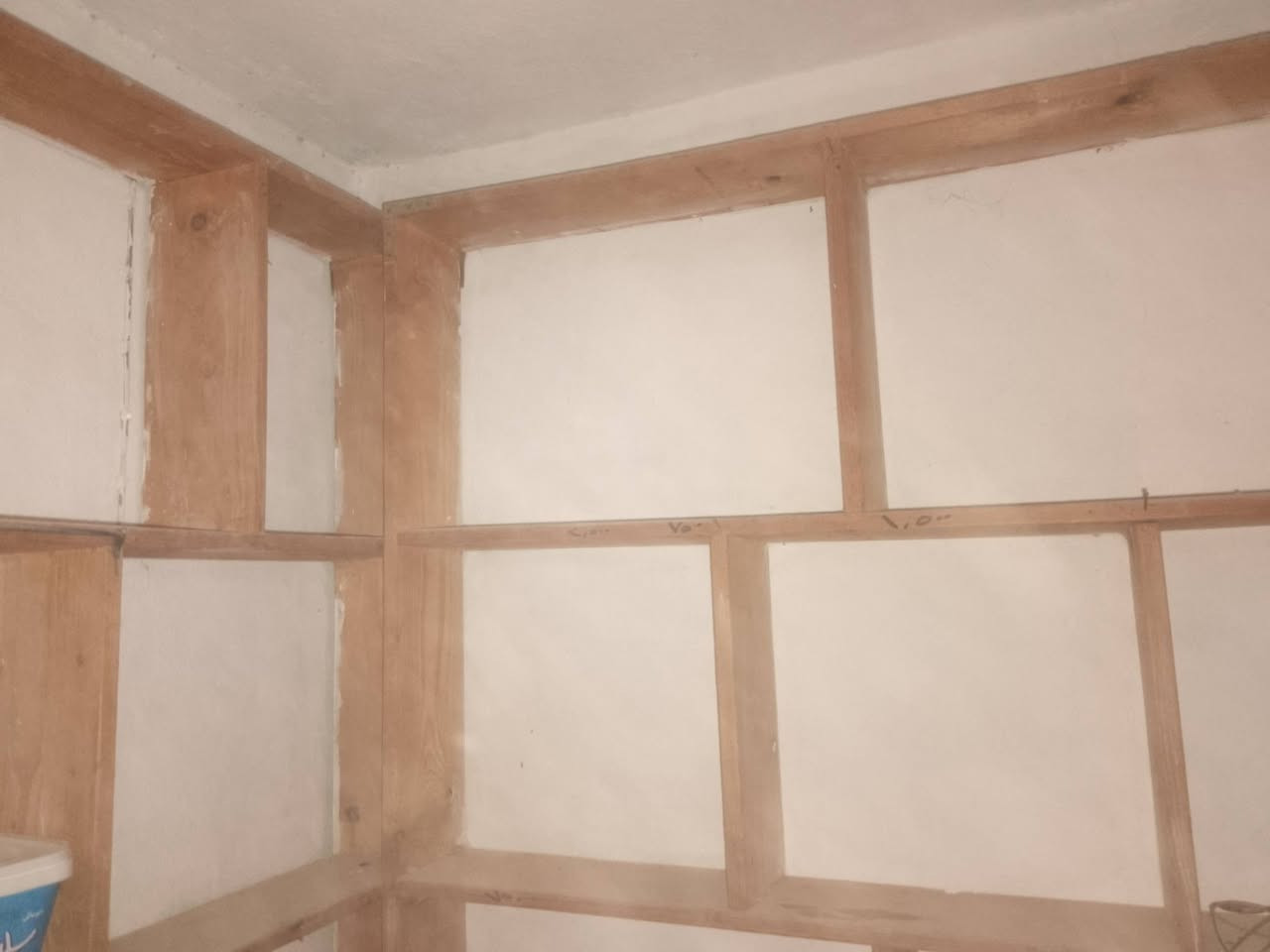 رف محل نضيف عدد 4
الحجم 2×125 عدد 3 
حجم 120×125عدد 1 
السعر 100 وبي مجال 
***********
الخالص هبهب
