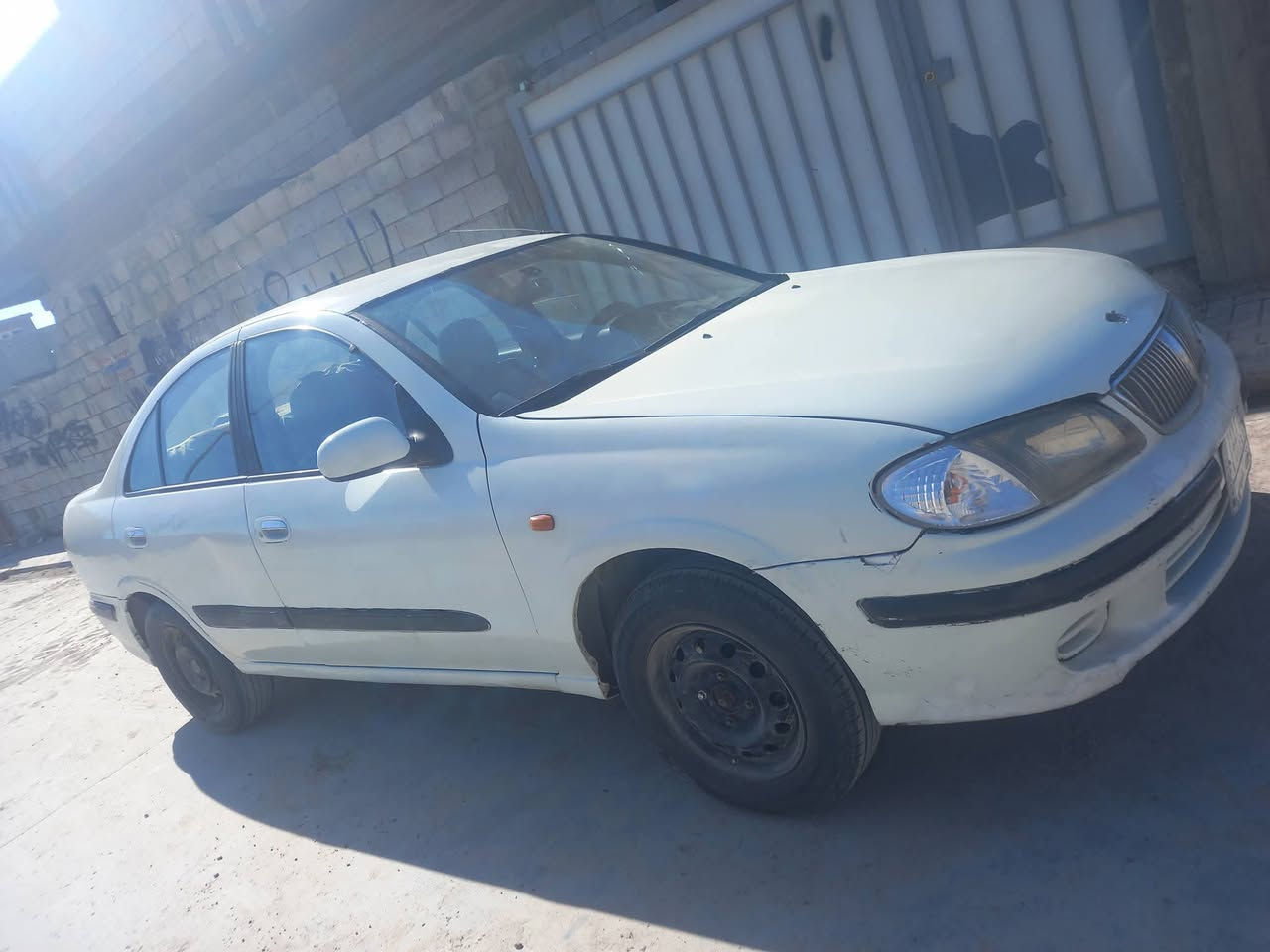 نيسان صني 2003 السعر 60
محرك شرط 
كير عادي شرط 
رقم نينوى الماني مشروع وطني 
شرط التحويل 
كابون ماستر 
صبغ احزام بدون دواخل شرط 
طخم كدام وره جديد 
طخم تايات جديد 
موصل. برطله 
***********
***********  واتساب
