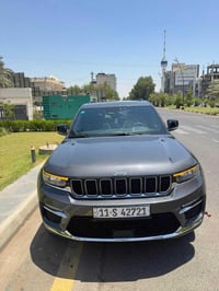 ‏  Jeep Grand cherokee 4xeبدون ايرباك موديل 2024 4x4 هايبرد ماشية 1500...