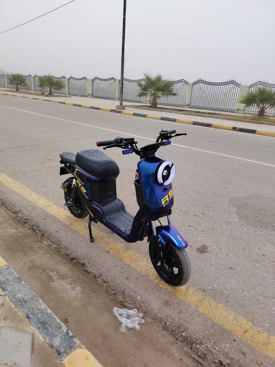 سلام عليكم شباب دراجه شحنr9 للبيع فول مواصفات 5 بطاريات سرعه 99 حقيقي بعته وكيل نزلته صالي سبوع واحد سعر 400 وبيه مجال للطيبين مكاني ماجديه شراي يجي خاص


**إذا كنت صاحب هذا الإعلان وتريد حذفه لأي سبب، رجاءا أرسل رسالة إلى الدعم الفني**