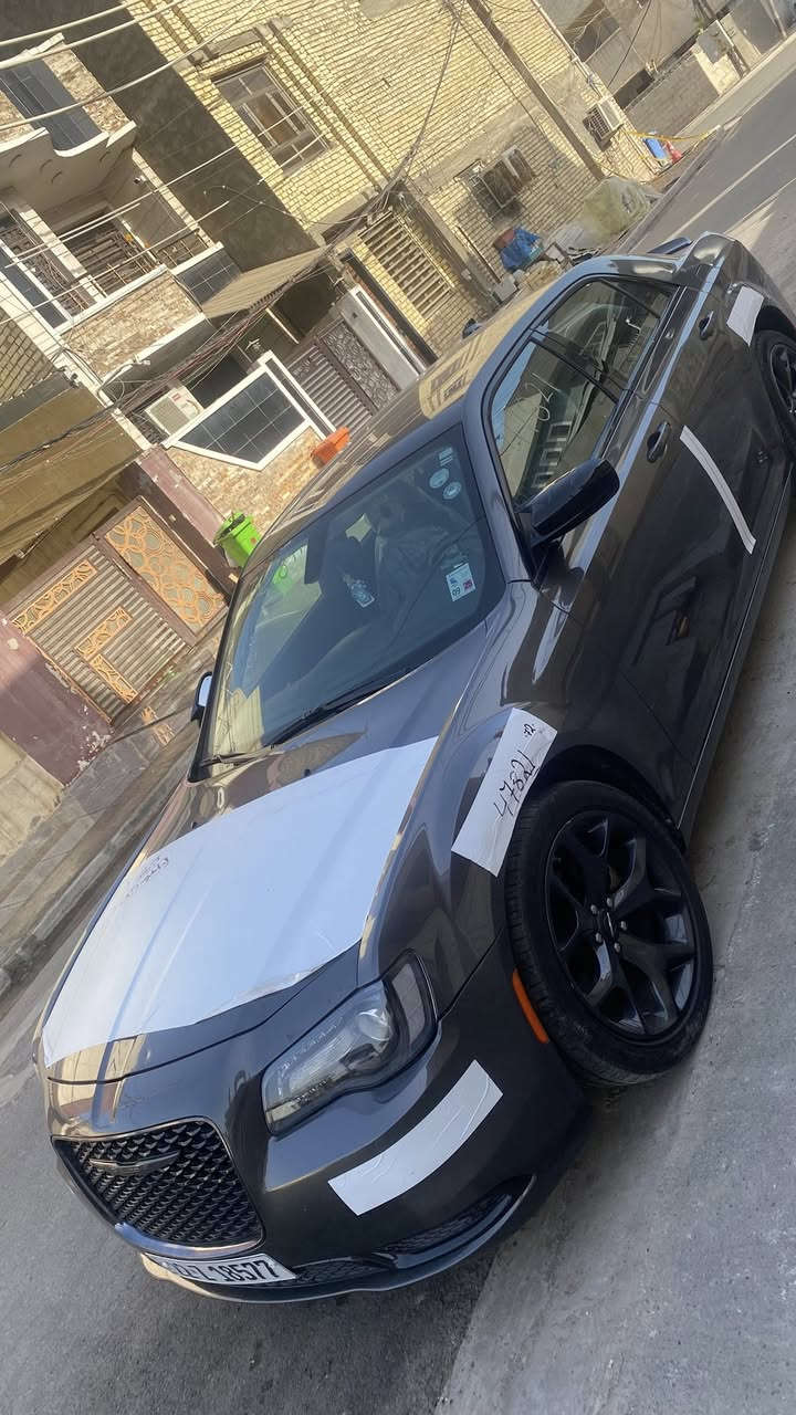 سعر مناسب .
اوباما 23 گلين  .

سـلام عليكم .
للـبيع كرايسلر اوباما 2023 گلـين الاصدار الاخير  Last call تو ويل  تورنك  دخول جديد اصل .

حبايب السياره گلين داخله كفالهه بدون قطره صبغ بدون بارد شرط حتى الدعاميات كبس بدون صبغ (مكفوله من الدعاميه لدعاميه ) .
وسونارها موجود 

السياره مرقم جديد كامل تحويل او وكاله مضمون.  

مواصفات السياره :

- ويل قياس 20 انج .
- بصمه تشغيل  .
- تشغيل عن بعد .
- كشنات كهرباء . 
- خرائط 
- شاشه كبيره لمس .
- بصمه ابواب .
- فول تحكمات ستيرن .
- دمامات صوت .
- حساسات .
- كامره وشاشه تدعم Car play .
- كامره دواره ٠
- تبريد قطعتين .
- تحكمات لد نهاري ليلي ومتعددت الاخيارات .
- محرك v6 3600 فدشي جدا راقي .
- ويل كب .
السياره بعد بيها المواصفات معروفه بل اوباما  .
طبعا السياره جدًا نضيفه وتوها داخله للعراق .
وبدون حادث داخله خلل ميكانيكي .
بدون ايرباك .

مكان السياره: بغداد قرب المنصور .
سعر السياره : 289 مجاله بسيط ماتوقع اكو سياره بهل موديل وكلين بهلسعر .
والف عافيه علمشتري مقدما .

للاستفسار اكثر • ***********

تحياتي لجميع .
