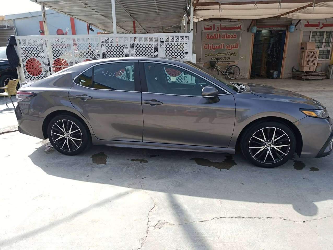 السلام عليكم ورحمه الله وبركاته
📍 ديالى بعقوبة  
🚗 الموديل : 2024  تويوتا كامري  
🔴 الـعـداد : 26000 ميل 
🔴 اللـون : رصاصي فيلي
🔴الضرر موضح بالصور
السيارة مصلحة وجاهزة بدون صبغ البريد مصلح نفسه بارد والدعامية كذلك 
المواصفات : SE plus فول مواصفات   
  
📍 الموقع : ديالى بعقوبة 
السـعـر :  21800$   قابل للتفاوض
السيارة  رقم بغداد تحويل ثاني يوم  
للتواصل على الارقام التالية 
*********** صلاح العبيدي 
*********** علي عباس
