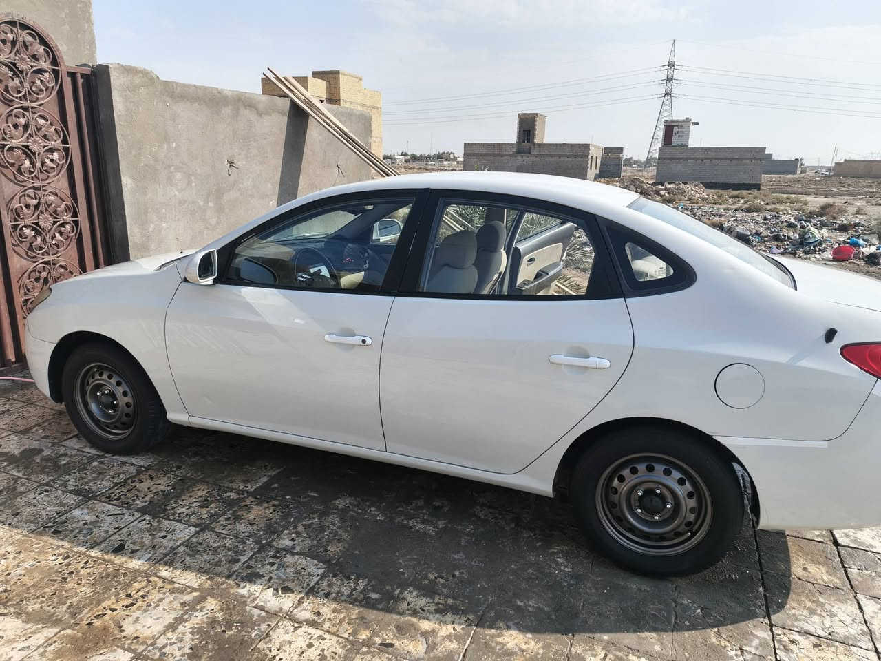 سلام عليكم سياره الإنترا موديل 2010 رقم بصره انكليزي مكفوله من الضربه ومن تبدبل وبيه شرشه بالجاملغ الأمامي ربع منه والدوسات اثنين مرشوشات والمكينة
1600 العنوان ناصريه قرب الحي الروسي السعر 110 وبيه مجال للشراي رقم ***********
