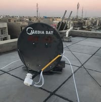 يتوفر كادر لتنصيب الستلايتات والبلازمات  بأيدي ماهرة وشغل درجة اولى وب...